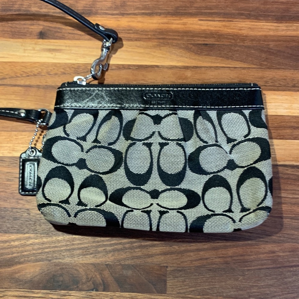 Coach Black and Tan Patterned Wristlet